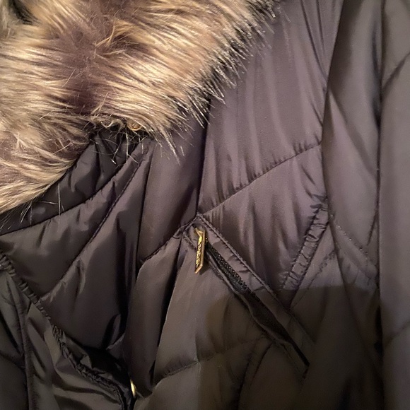 Black winter coat with faux fur hood trim. Like new. - Picture 2 of 3